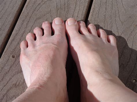 bare feet photos|700+ Free Barefoot & Feet Images .